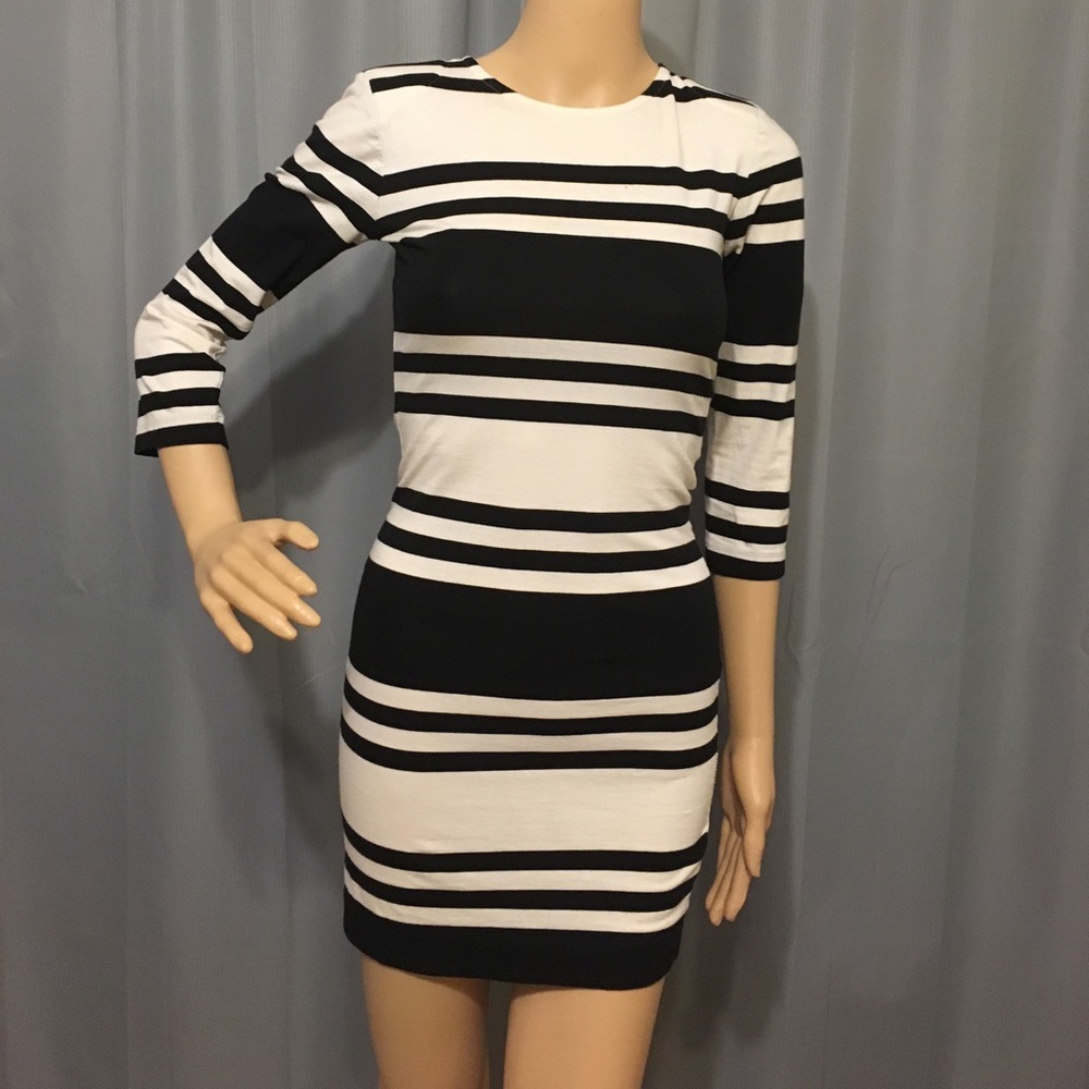 French Connection Striped 3/4 Sleeve Dress Sz 2